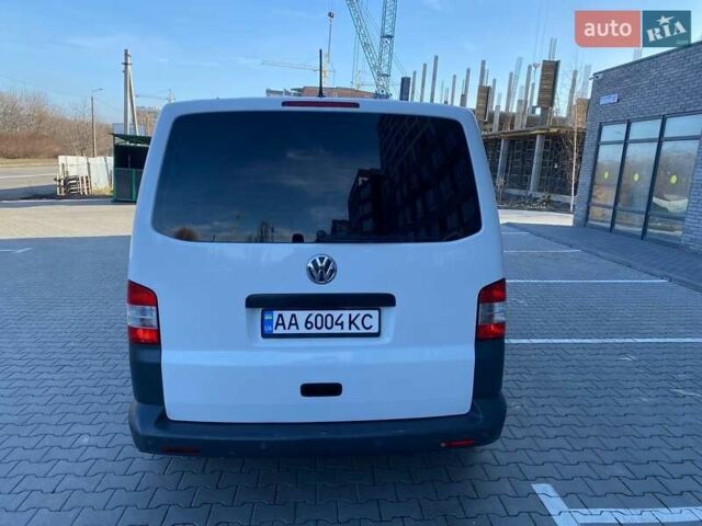 Белый Фольксваген Transporter, объемом двигателя 1.97 л и пробегом 265 тыс. км за 12300 $, фото 9 на Automoto.ua