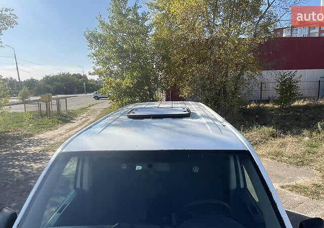 Белый Фольксваген Transporter, объемом двигателя 1.97 л и пробегом 329 тыс. км за 12500 $, фото 7 на Automoto.ua