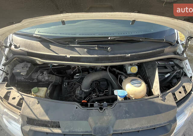 Белый Фольксваген Transporter, объемом двигателя 1.97 л и пробегом 329 тыс. км за 12500 $, фото 10 на Automoto.ua