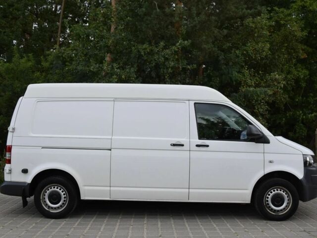Білий Фольксваген Transporter, об'ємом двигуна 2 л та пробігом 176 тис. км за 7200 $, фото 5 на Automoto.ua
