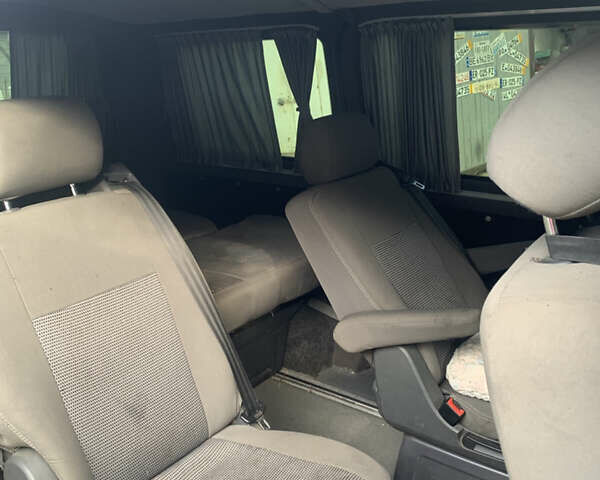 Білий Фольксваген Transporter, об'ємом двигуна 2 л та пробігом 390 тис. км за 17500 $, фото 1 на Automoto.ua