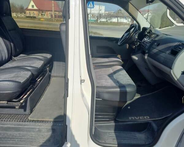 Белый Фольксваген Transporter, объемом двигателя 1.97 л и пробегом 235 тыс. км за 13800 $, фото 14 на Automoto.ua