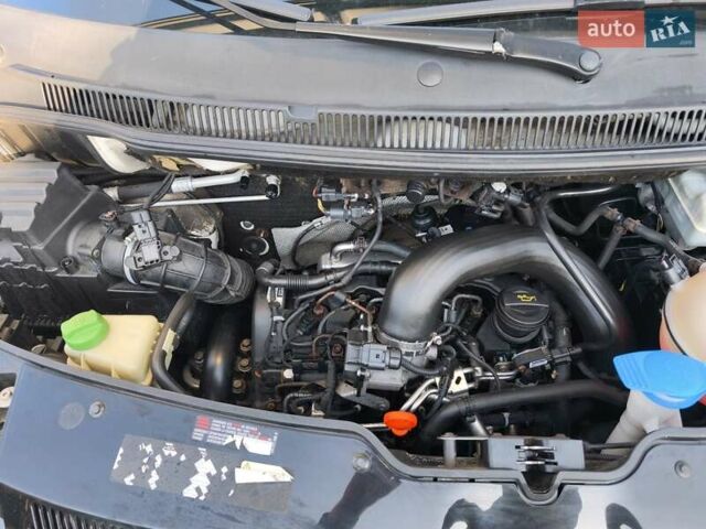 Белый Фольксваген Transporter, объемом двигателя 2 л и пробегом 440 тыс. км за 16500 $, фото 37 на Automoto.ua