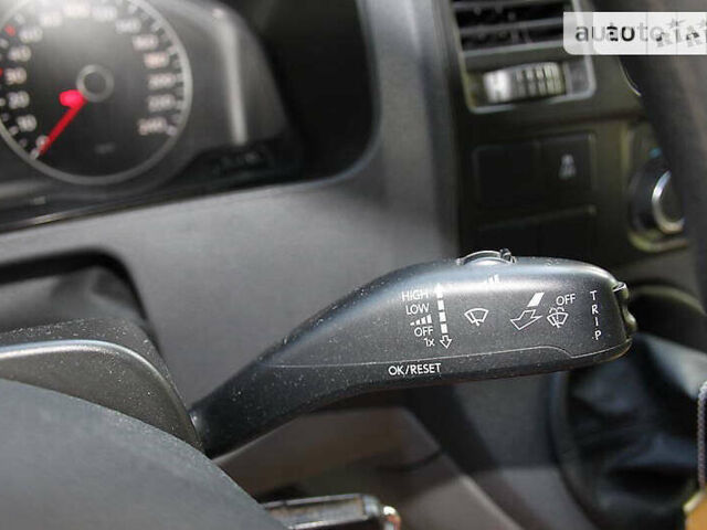 Білий Фольксваген Transporter, об'ємом двигуна 2 л та пробігом 282 тис. км за 15000 $, фото 20 на Automoto.ua