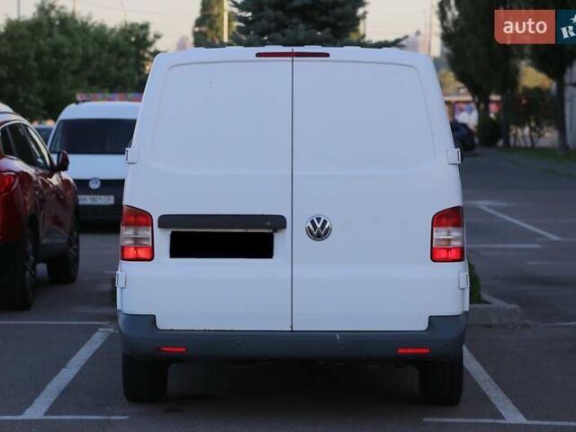 Білий Фольксваген Transporter, об'ємом двигуна 2 л та пробігом 457 тис. км за 10500 $, фото 4 на Automoto.ua