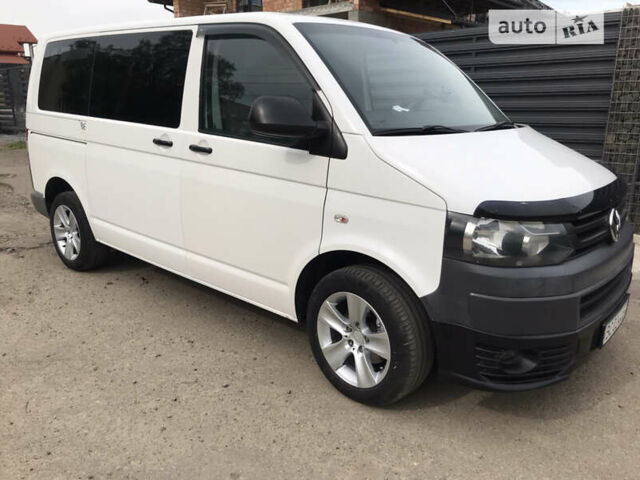 Білий Фольксваген Transporter, об'ємом двигуна 2 л та пробігом 282 тис. км за 15000 $, фото 3 на Automoto.ua