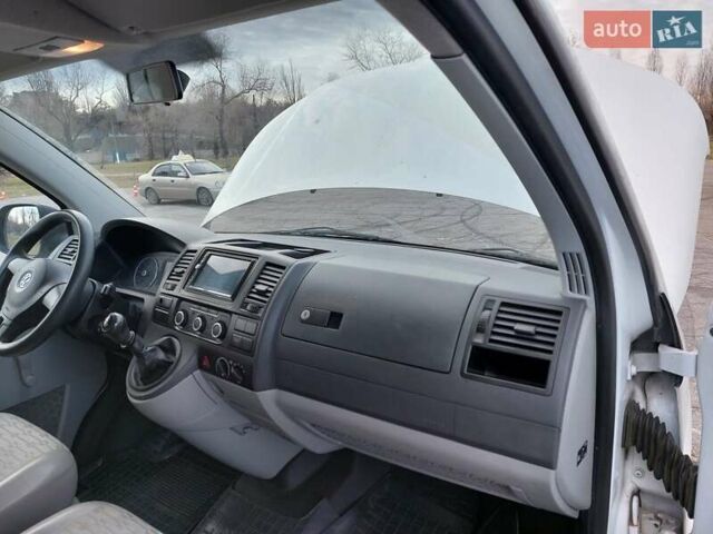 Белый Фольксваген Transporter, объемом двигателя 2 л и пробегом 276 тыс. км за 13440 $, фото 6 на Automoto.ua