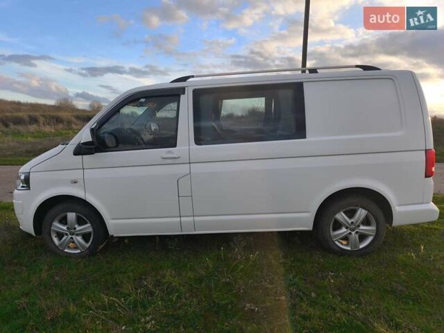 Белый Фольксваген Transporter, объемом двигателя 2 л и пробегом 440 тыс. км за 16500 $, фото 5 на Automoto.ua