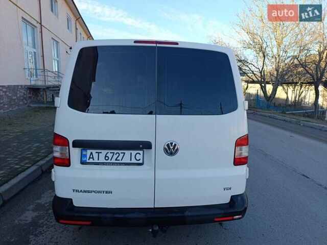 Білий Фольксваген Transporter, об'ємом двигуна 2 л та пробігом 188 тис. км за 14900 $, фото 2 на Automoto.ua