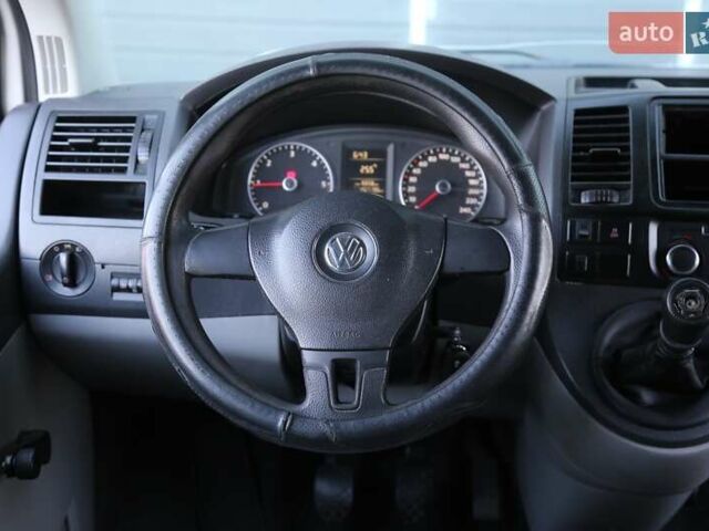 Білий Фольксваген Transporter, об'ємом двигуна 2 л та пробігом 457 тис. км за 10500 $, фото 12 на Automoto.ua