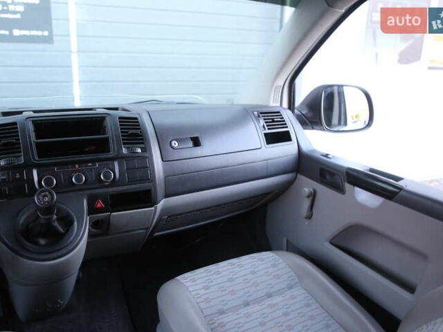 Білий Фольксваген Transporter, об'ємом двигуна 2 л та пробігом 457 тис. км за 10500 $, фото 11 на Automoto.ua