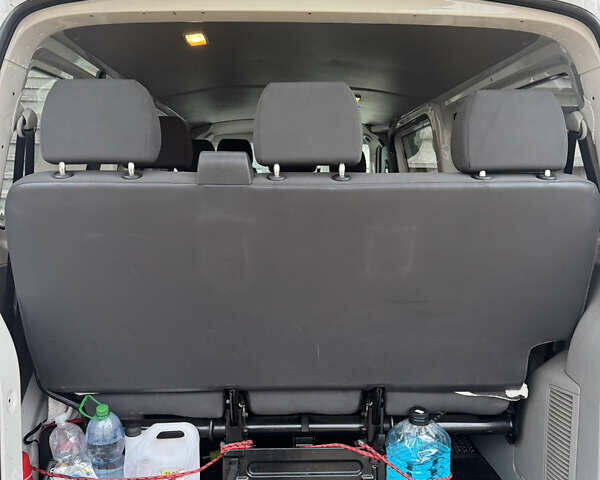 Білий Фольксваген Transporter, об'ємом двигуна 2 л та пробігом 600 тис. км за 12500 $, фото 5 на Automoto.ua