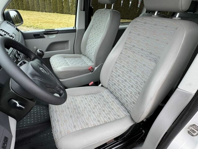 Білий Фольксваген Transporter, об'ємом двигуна 2 л та пробігом 227 тис. км за 9300 $, фото 12 на Automoto.ua