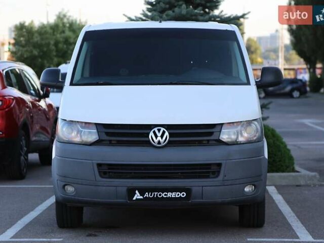 Білий Фольксваген Transporter, об'ємом двигуна 2 л та пробігом 457 тис. км за 10500 $, фото 1 на Automoto.ua