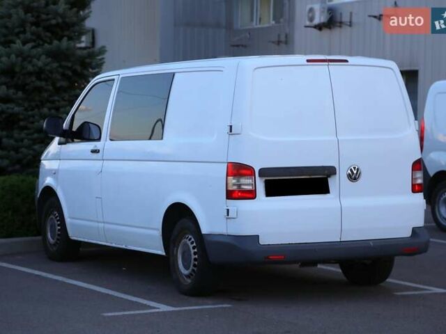 Білий Фольксваген Transporter, об'ємом двигуна 2 л та пробігом 457 тис. км за 10500 $, фото 3 на Automoto.ua