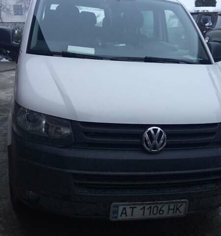 Белый Фольксваген Transporter, объемом двигателя 2 л и пробегом 206 тыс. км за 22000 $, фото 2 на Automoto.ua