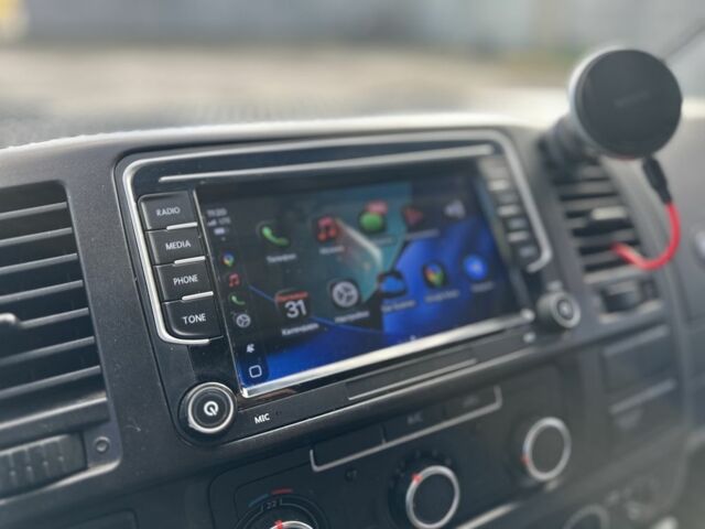 Белый Фольксваген Transporter, объемом двигателя 2 л и пробегом 466 тыс. км за 10000 $, фото 6 на Automoto.ua