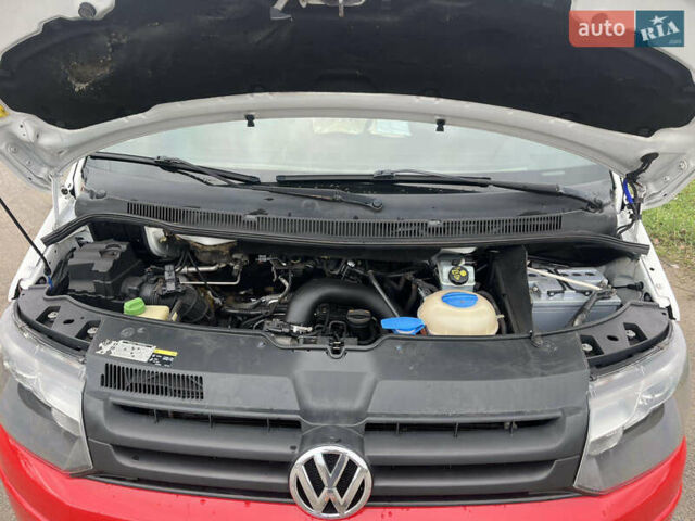 Белый Фольксваген Transporter, объемом двигателя 1.97 л и пробегом 255 тыс. км за 17000 $, фото 24 на Automoto.ua