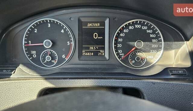 Белый Фольксваген Transporter, объемом двигателя 1.97 л и пробегом 260 тыс. км за 13500 $, фото 1 на Automoto.ua