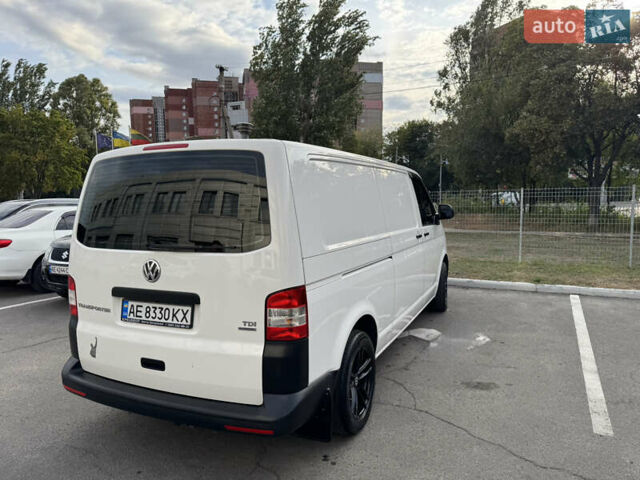 Белый Фольксваген Transporter, объемом двигателя 2 л и пробегом 254 тыс. км за 13999 $, фото 2 на Automoto.ua