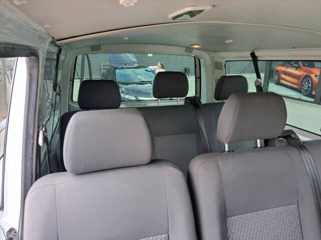 Белый Фольксваген Transporter, объемом двигателя 2 л и пробегом 300 тыс. км за 13500 $, фото 6 на Automoto.ua