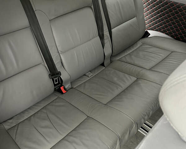 Белый Фольксваген Transporter, объемом двигателя 1.97 л и пробегом 255 тыс. км за 17000 $, фото 9 на Automoto.ua