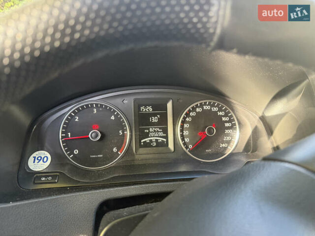 Белый Фольксваген Transporter, объемом двигателя 1.97 л и пробегом 285 тыс. км за 17000 $, фото 7 на Automoto.ua