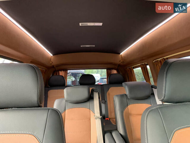 Белый Фольксваген Transporter, объемом двигателя 2 л и пробегом 330 тыс. км за 21900 $, фото 30 на Automoto.ua