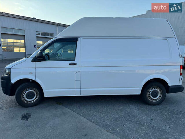 Білий Фольксваген Transporter, об'ємом двигуна 1.97 л та пробігом 317 тис. км за 13000 $, фото 1 на Automoto.ua