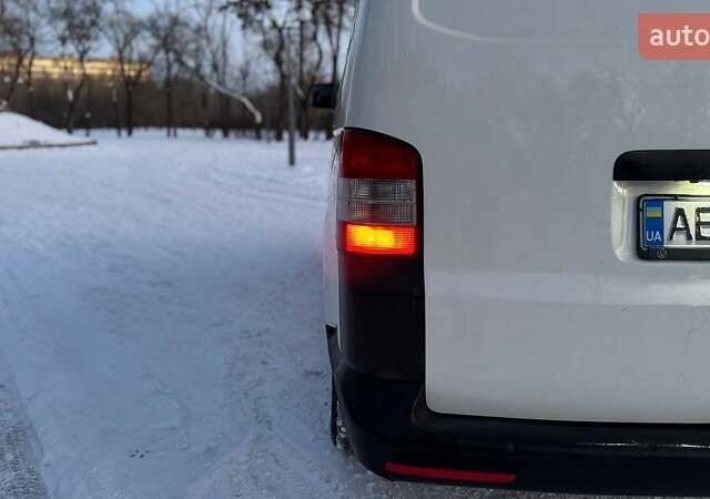 Белый Фольксваген Transporter, объемом двигателя 2 л и пробегом 203 тыс. км за 11999 $, фото 14 на Automoto.ua