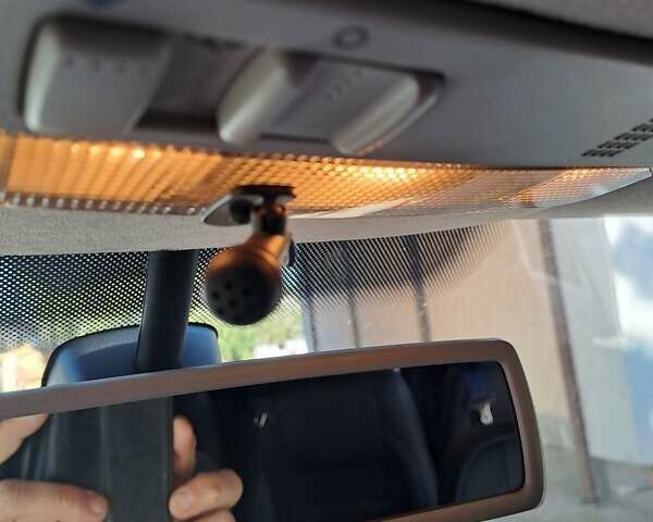 Білий Фольксваген Transporter, об'ємом двигуна 2 л та пробігом 260 тис. км за 15300 $, фото 25 на Automoto.ua