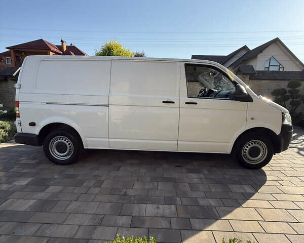 Белый Фольксваген Transporter, объемом двигателя 2 л и пробегом 258 тыс. км за 15500 $, фото 5 на Automoto.ua