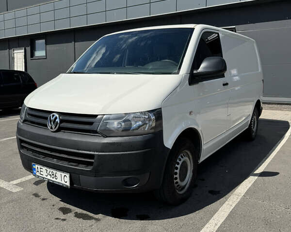 Білий Фольксваген Transporter, об'ємом двигуна 1.97 л та пробігом 200 тис. км за 11500 $, фото 7 на Automoto.ua