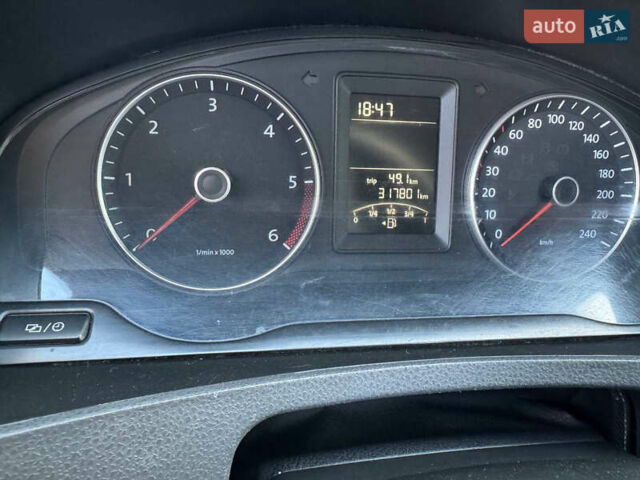 Білий Фольксваген Transporter, об'ємом двигуна 1.97 л та пробігом 317 тис. км за 13000 $, фото 18 на Automoto.ua