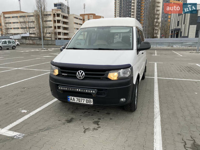 Белый Фольксваген Transporter, объемом двигателя 2 л и пробегом 330 тыс. км за 21900 $, фото 18 на Automoto.ua