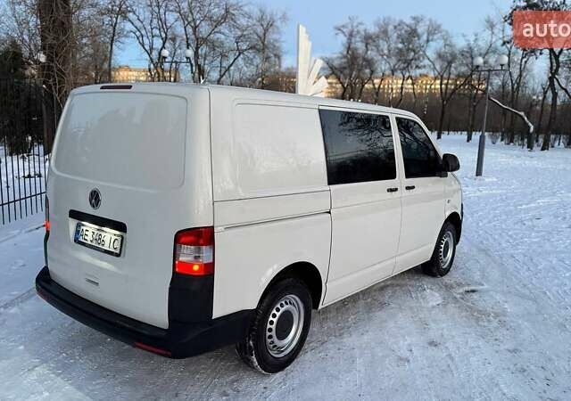 Белый Фольксваген Transporter, объемом двигателя 2 л и пробегом 203 тыс. км за 11999 $, фото 9 на Automoto.ua