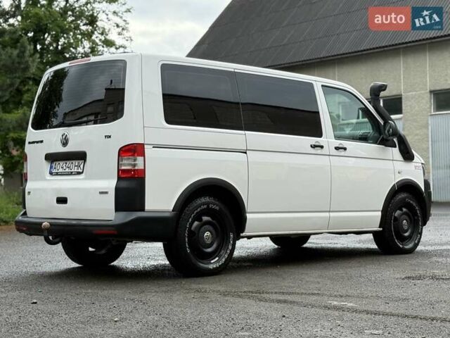 Белый Фольксваген Transporter, объемом двигателя 2 л и пробегом 208 тыс. км за 22400 $, фото 9 на Automoto.ua