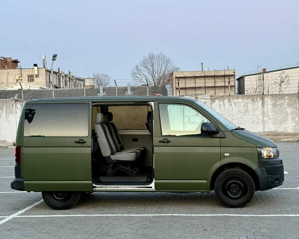 Белый Фольксваген Transporter, объемом двигателя 2 л и пробегом 308 тыс. км за 16600 $, фото 9 на Automoto.ua