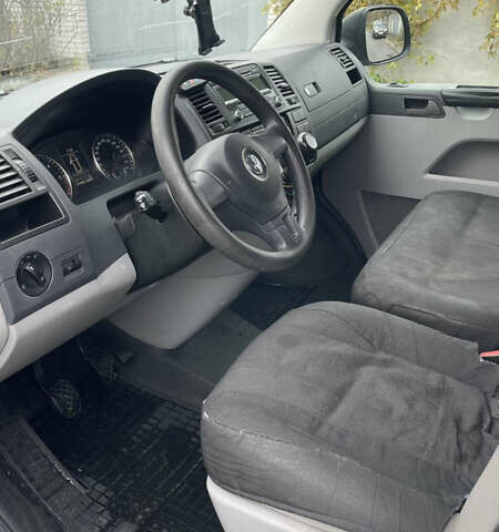 Белый Фольксваген Transporter, объемом двигателя 1.97 л и пробегом 371 тыс. км за 9800 $, фото 7 на Automoto.ua