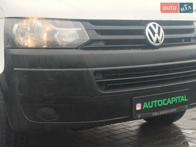 Белый Фольксваген Transporter, объемом двигателя 1.97 л и пробегом 371 тыс. км за 10490 $, фото 5 на Automoto.ua