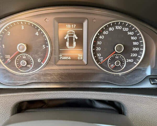 Белый Фольксваген Transporter, объемом двигателя 2 л и пробегом 258 тыс. км за 15500 $, фото 17 на Automoto.ua