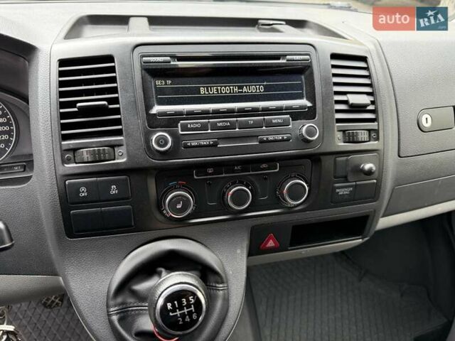 Белый Фольксваген Transporter, объемом двигателя 2 л и пробегом 208 тыс. км за 22400 $, фото 13 на Automoto.ua