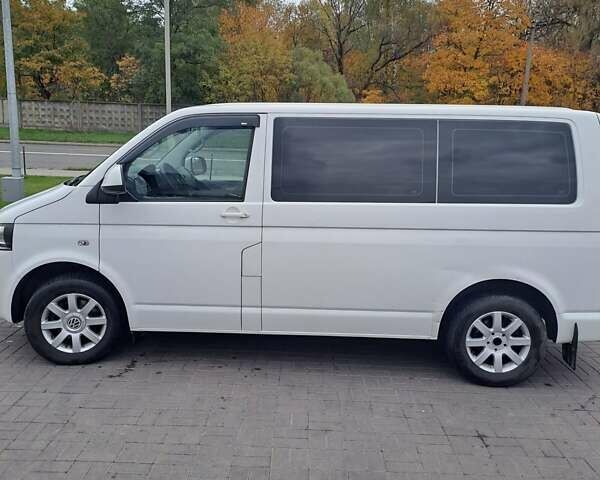 Білий Фольксваген Transporter, об'ємом двигуна 2 л та пробігом 260 тис. км за 15300 $, фото 9 на Automoto.ua