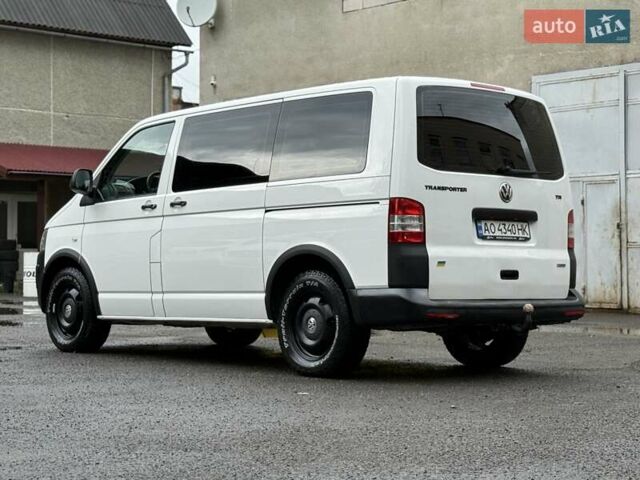 Белый Фольксваген Transporter, объемом двигателя 2 л и пробегом 208 тыс. км за 22400 $, фото 8 на Automoto.ua