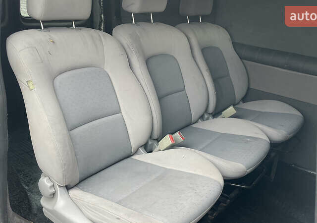 Белый Фольксваген Transporter, объемом двигателя 1.97 л и пробегом 371 тыс. км за 9800 $, фото 1 на Automoto.ua