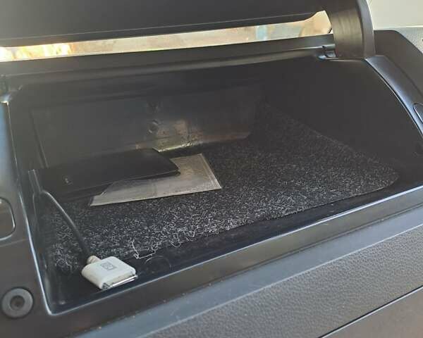 Білий Фольксваген Transporter, об'ємом двигуна 2 л та пробігом 260 тис. км за 15300 $, фото 24 на Automoto.ua