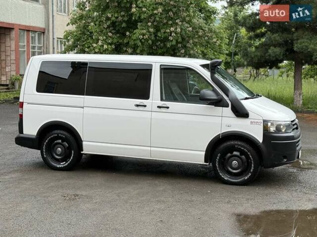 Белый Фольксваген Transporter, объемом двигателя 2 л и пробегом 208 тыс. км за 22400 $, фото 6 на Automoto.ua