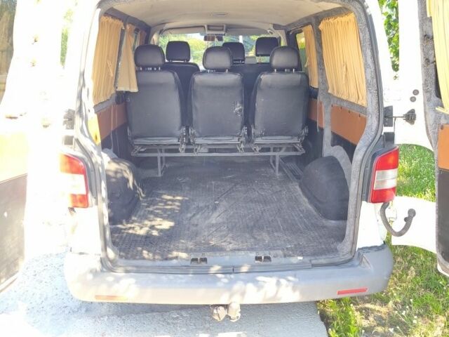 Белый Фольксваген Transporter, объемом двигателя 2 л и пробегом 400 тыс. км за 10500 $, фото 5 на Automoto.ua