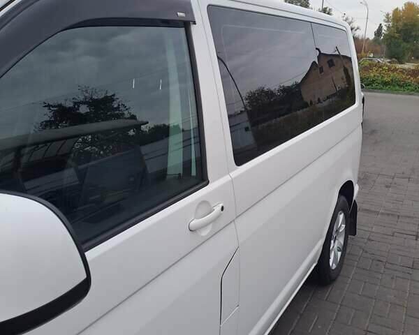 Білий Фольксваген Transporter, об'ємом двигуна 2 л та пробігом 260 тис. км за 15300 $, фото 13 на Automoto.ua