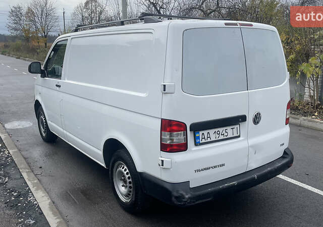 Белый Фольксваген Transporter, объемом двигателя 1.97 л и пробегом 371 тыс. км за 9800 $, фото 14 на Automoto.ua